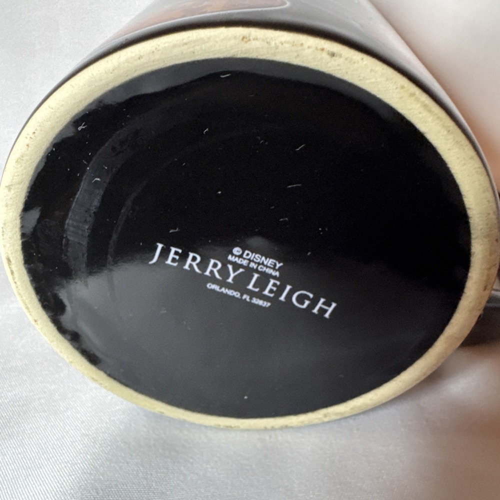 Disney Jerry Leigh News Print Mickey Mouse Stars 12oz Coffee Cup Mug Black - Picture 3 of 3
